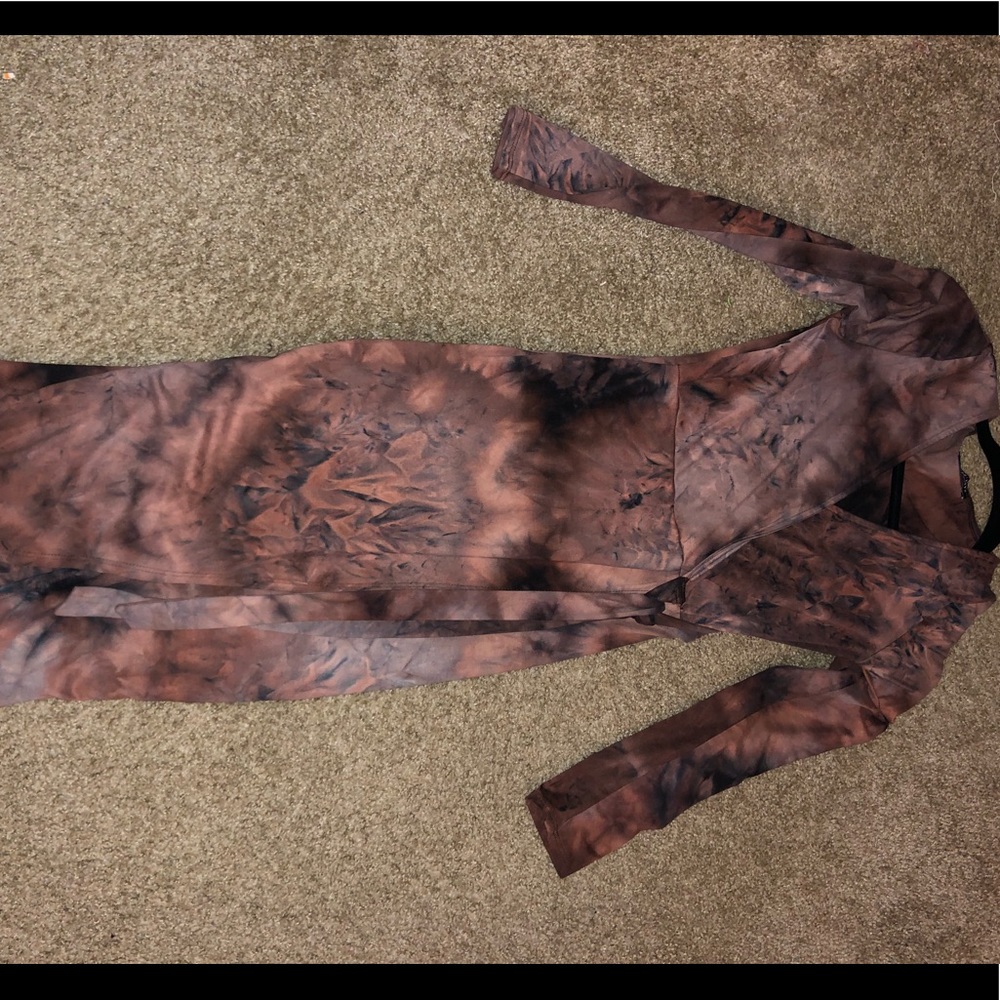 Dress - Picture 2 of 2